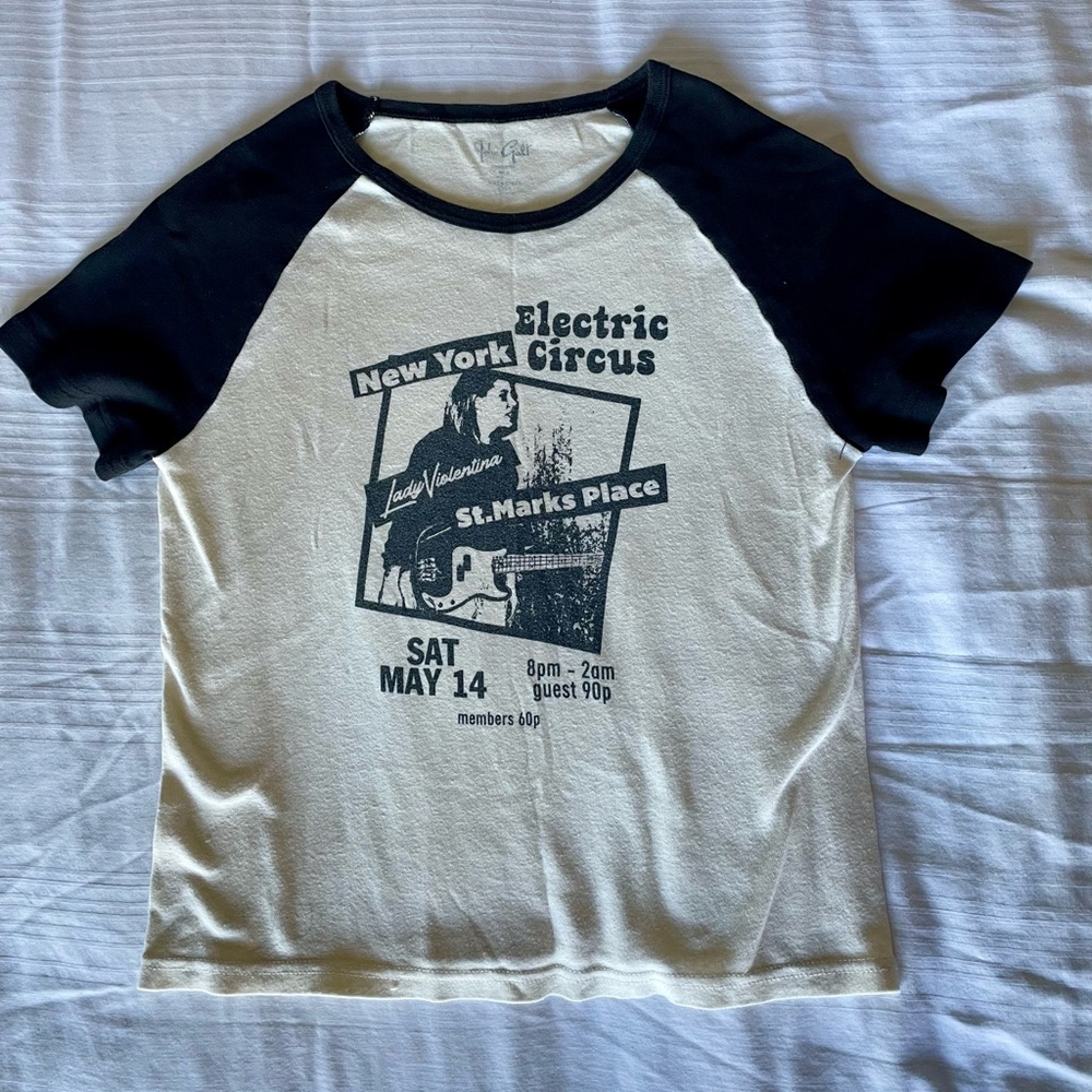 Brandy Melville| New York Electric Circus Graphic Tee